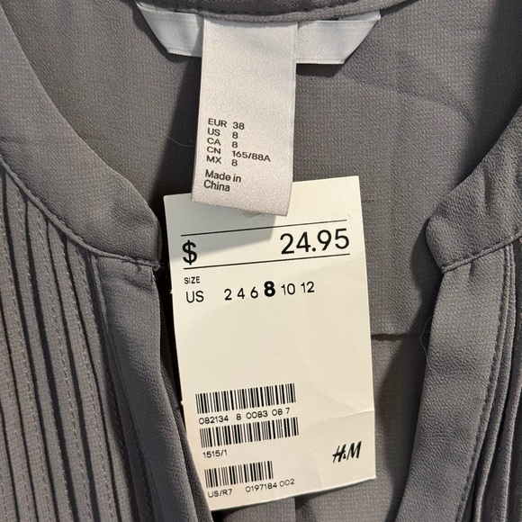 H&M blouse - Picture 2 of 3